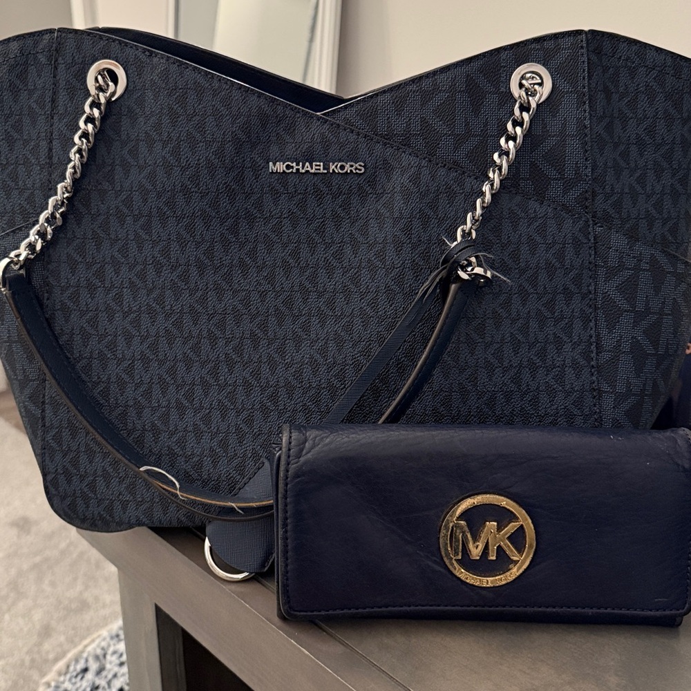 Michael Kors Dark Blue Handbag and Wallet Set